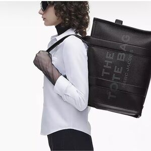 THE LEATHER LARGE TOTE BAG in black brand new with tags and dust bag